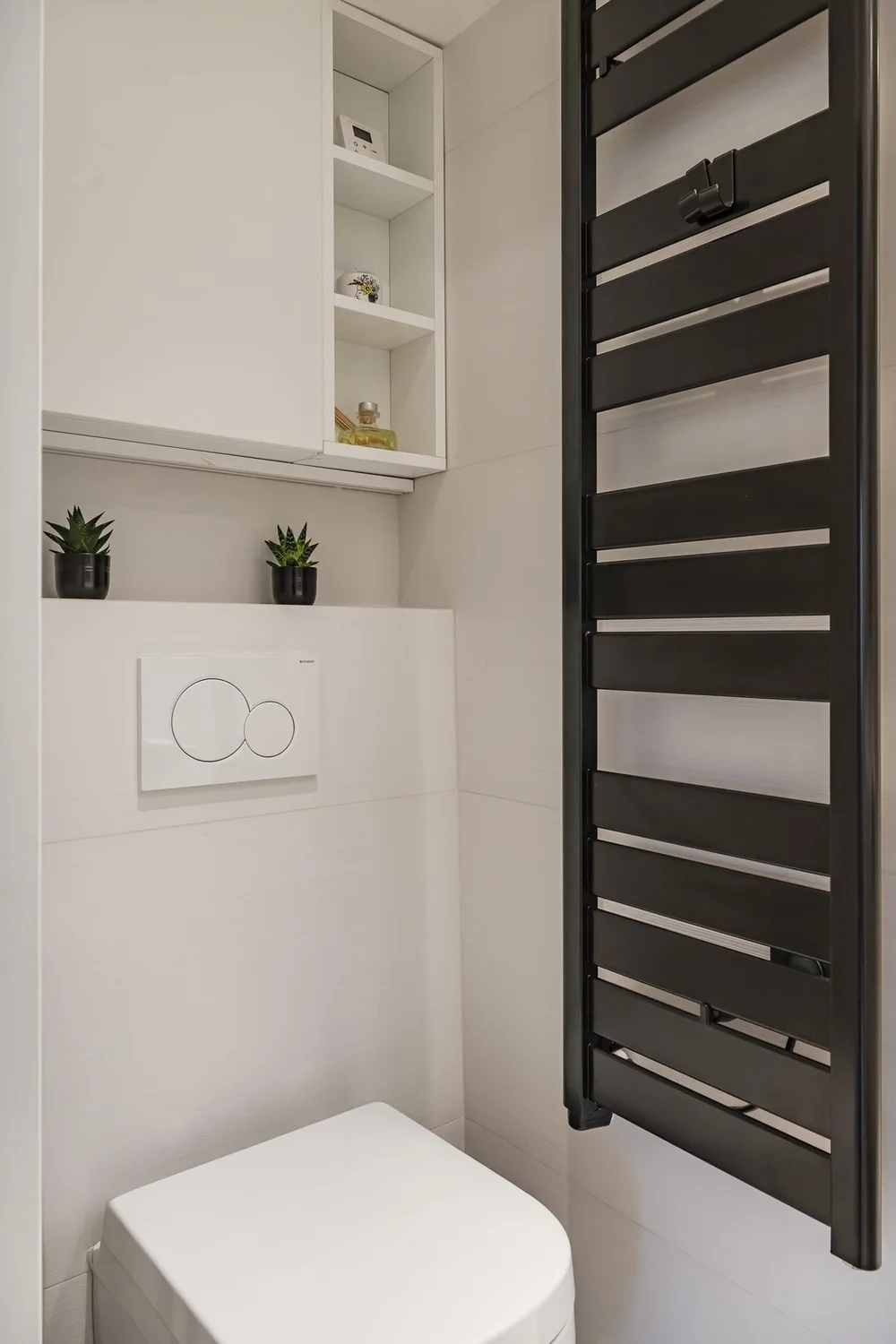 WC et sèche-serviettes — Projet Valmi, Paris Est